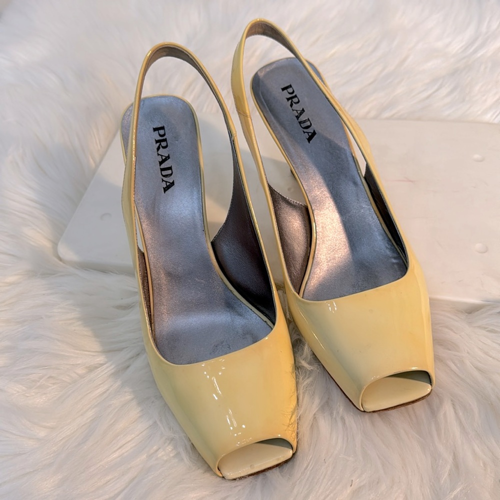 Vintage Prada Sling Back Pumps ( Authentic)